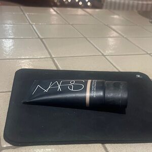 NARS pure radiant tinted moisturizer Mykonos medium 6